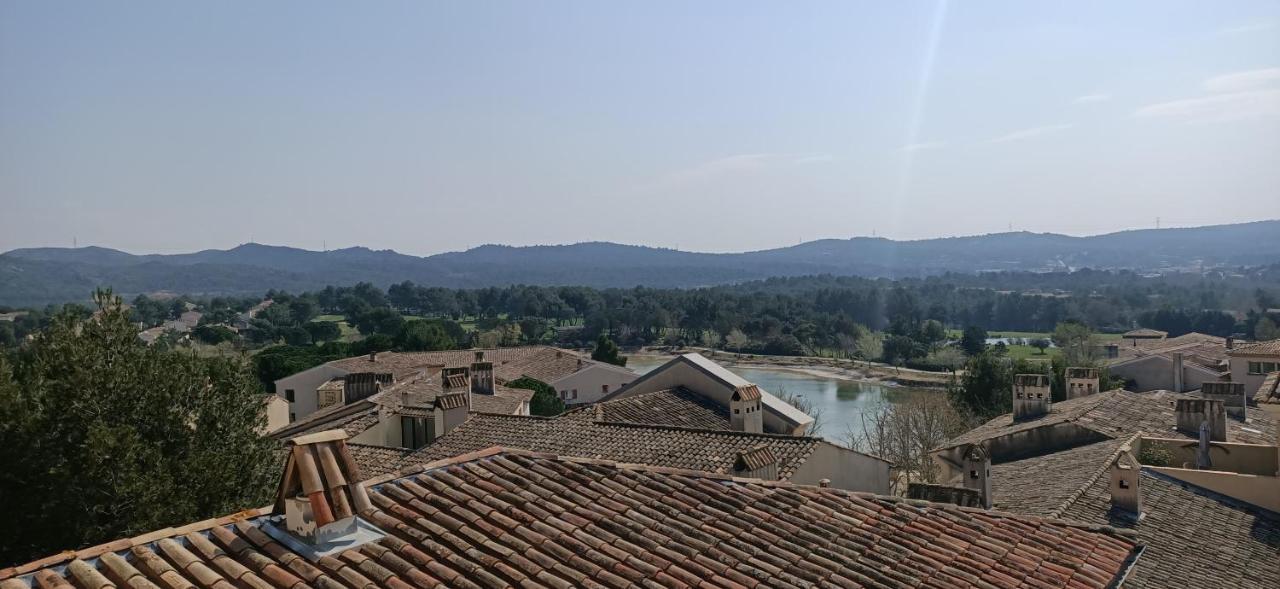 Charmant T2 Climatise Avec Belle Vue , Golf De Pont-Royal マルモール エクステリア 写真