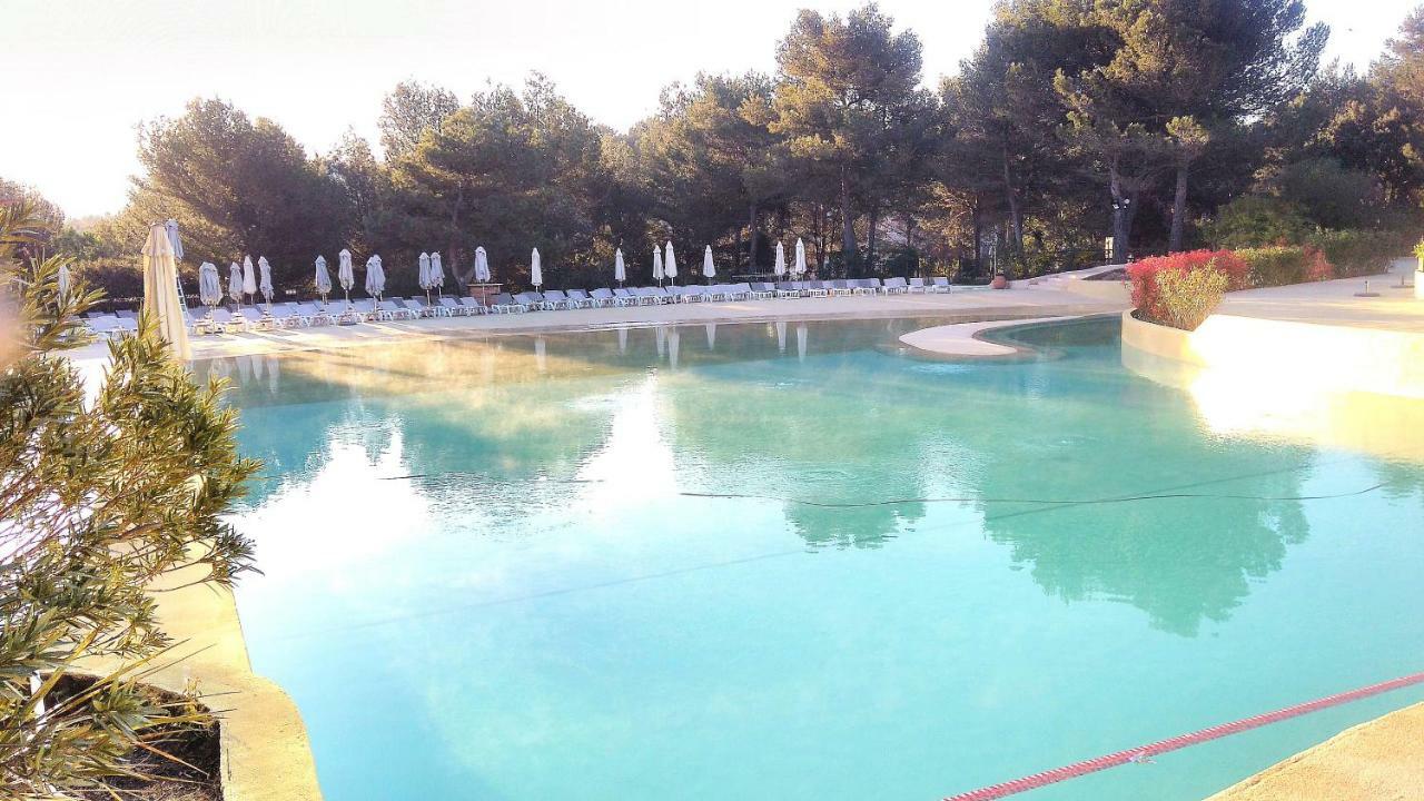 Charmant T2 Climatise Avec Belle Vue , Golf De Pont-Royal マルモール エクステリア 写真
